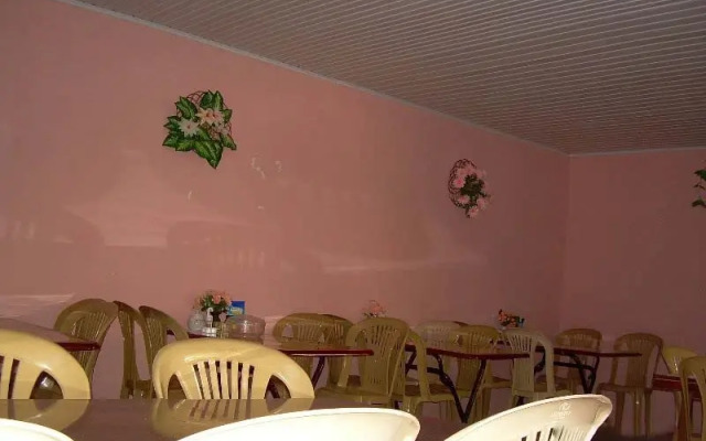 Mini-gostnitsa Uyut