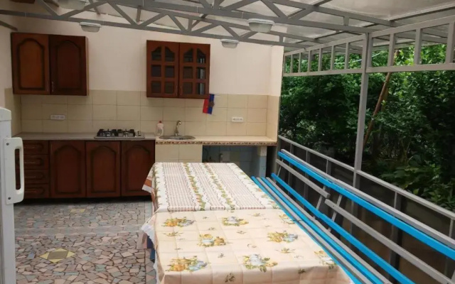 Adlejba 75 Guest House