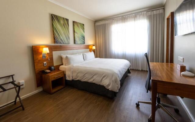 DoubleTree by Hilton Cape Town - Upper Eastside