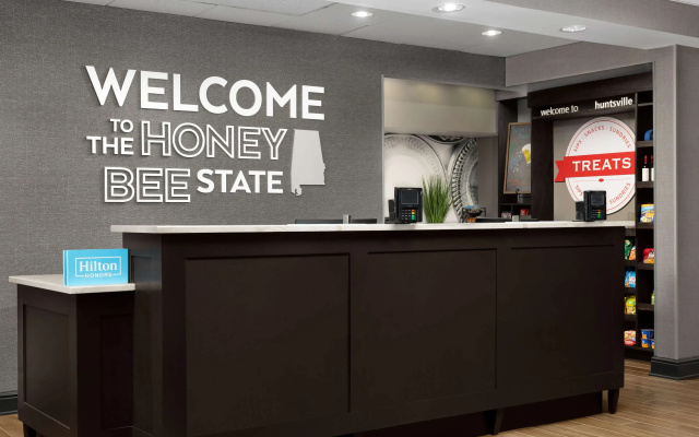 Hampton Inn & Suites Huntsville/Research Park Area