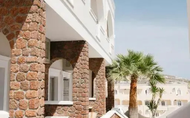 Blue Arise Fira Hotel