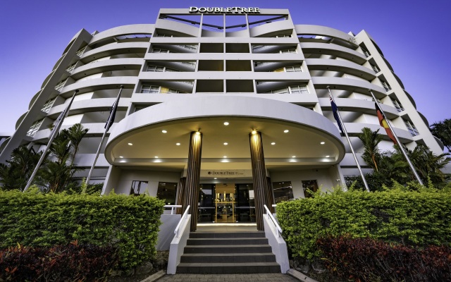 DoubleTree by Hilton Hotel Cairns