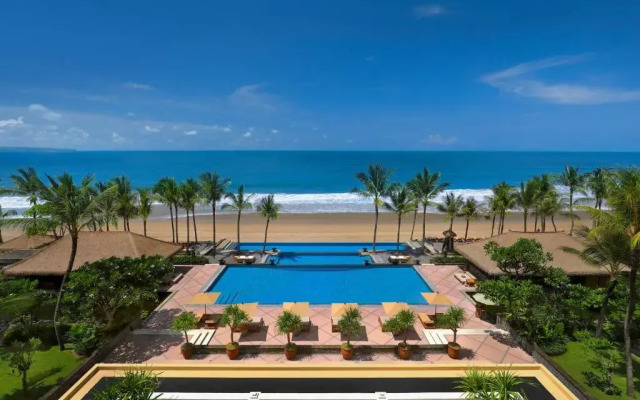 The Legian Bali & The Club at The Legian Bali