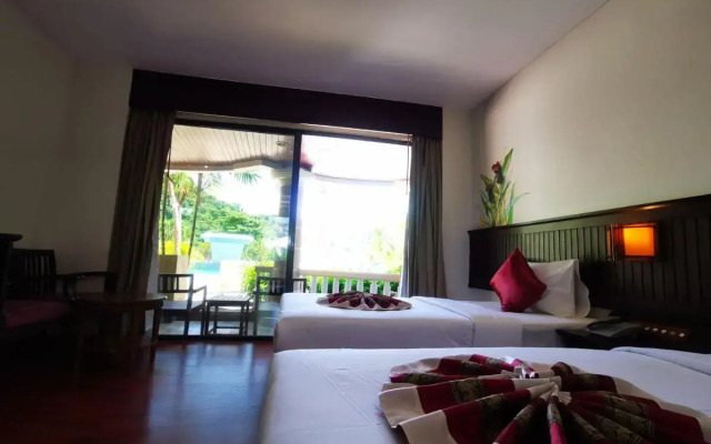 Phi Phi Island Cabana Hotel