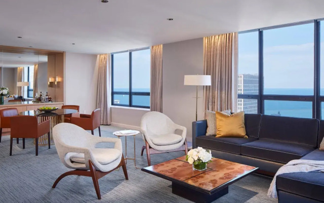 The Ritz-Carlton, Chicago