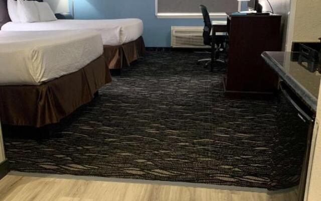 Best Western Plus Lake Worth Inn & Suites