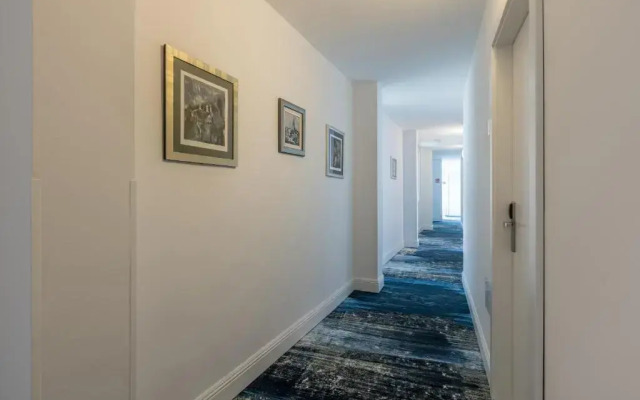 Annex building Art hotel