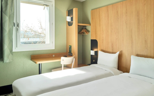 B&B HOTEL Paris Porte de la Villette
