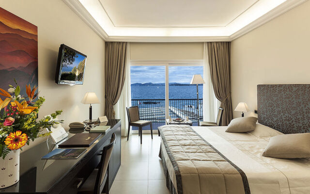 Punta Molino Beach Resort and Thermal Spa
