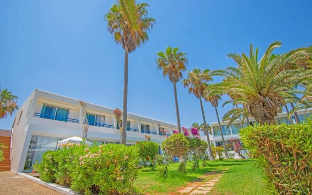 Dome Beach Marina Hotel & Resort