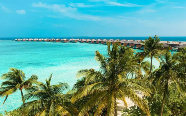 Hideaway Beach Resort & Spa