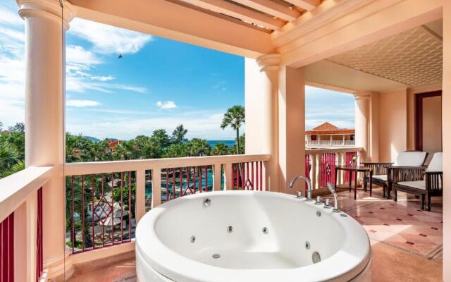 Centara Grand Beach Resort Phuket Hotel