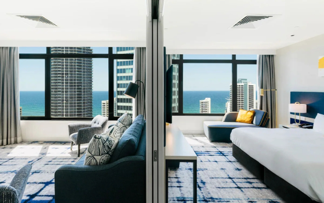 voco Gold Coast by IHG