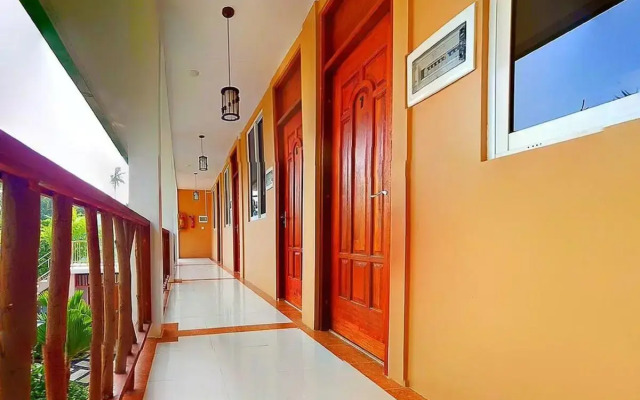 Santa Rosa Maldives Hotel