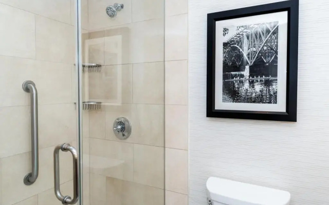Embassy Suites by Hilton Philadelphia Valley Forge
