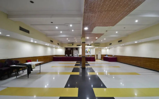 Hotel Mandakini Palace