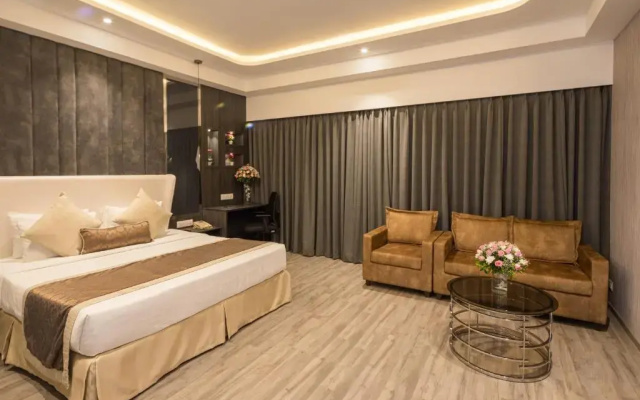 Goldfinch Hotel Mumbai