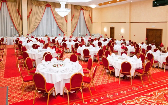 A Hoteli - Hotel Izvor