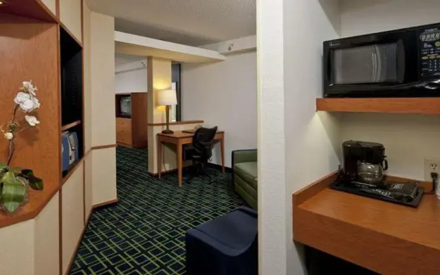 Fairfield Inn & Suites By Marriott - Brunswick