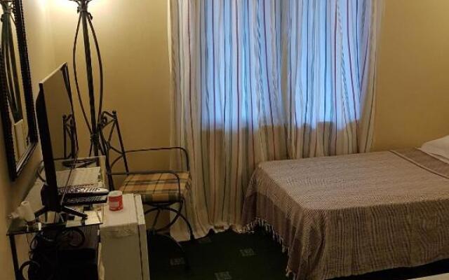 A&B Home Hotel