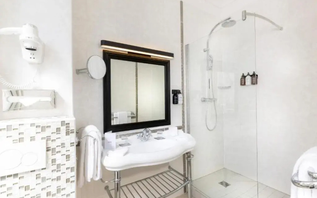 Claridge