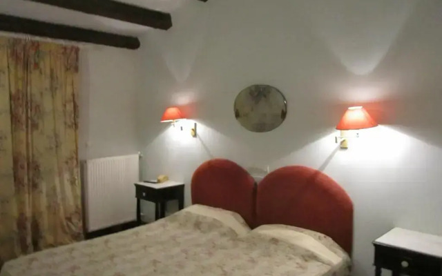 Levant Hotel