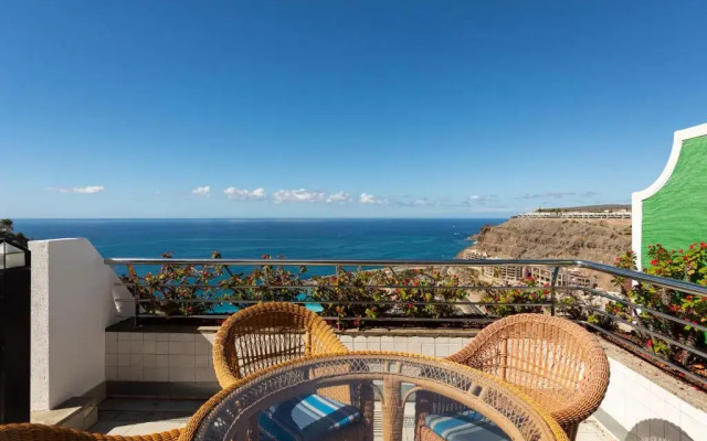 Holiday Club Jardin Amadores Hotel