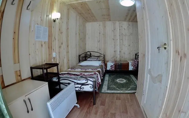 Lesnaya Imperiya Turisticheskaya Baza