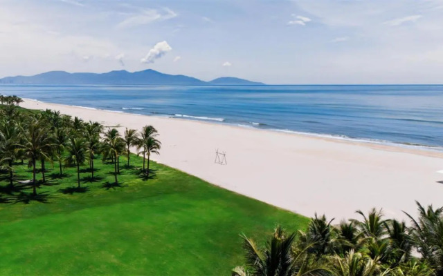 Shilla Monogram Quangnam Danang