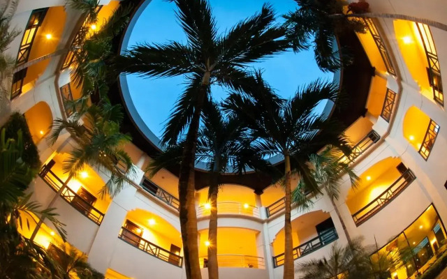 Phi Phi Island Cabana Hotel