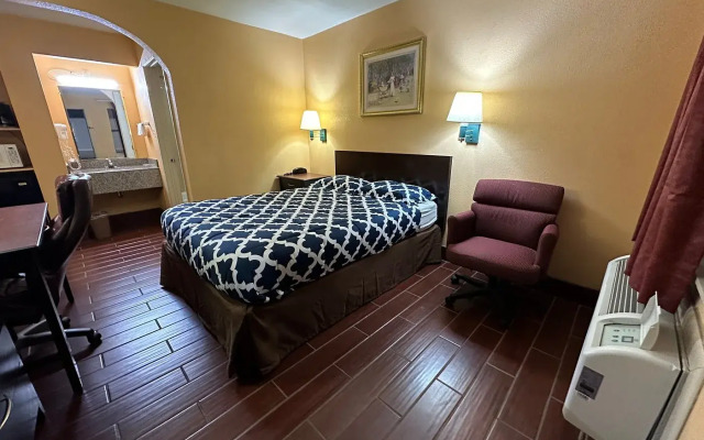 Apollo Lodge and RV Park