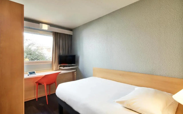 B&B HOTEL Versailles Le Chesnay