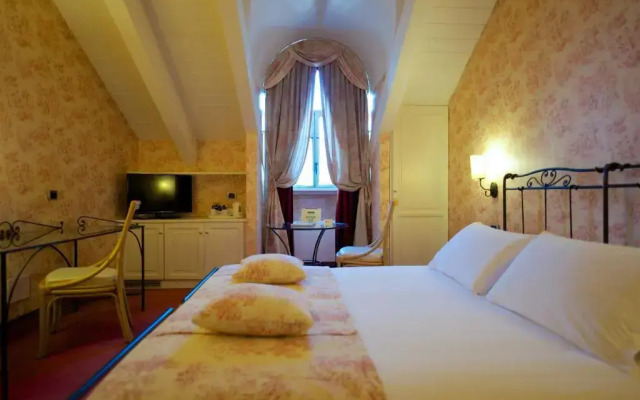Best Western Crystal Palace Hotel