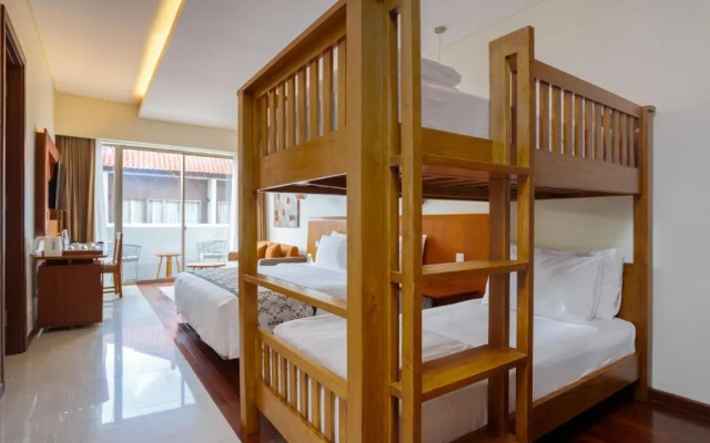 MERUSAKA Nusa Dua