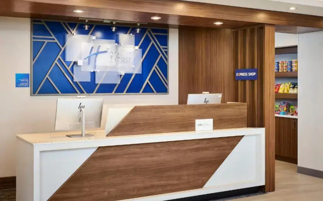 Holiday Inn Express and Suites Kitchener Southeast by IHG