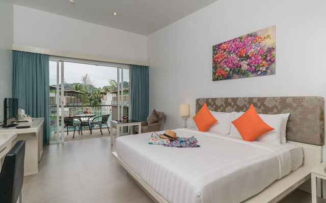 The Briza Beach Resort Khaolak