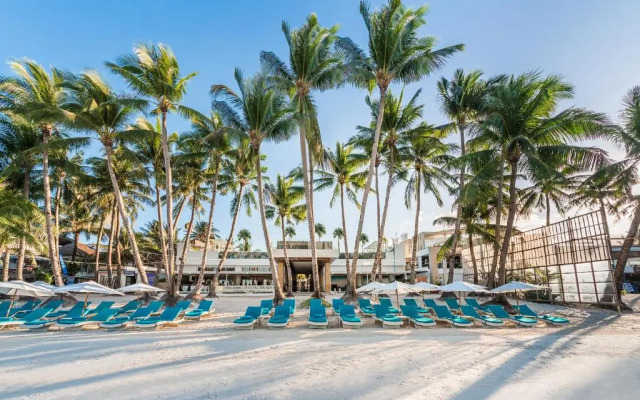 Henann Crystal Sands Resort