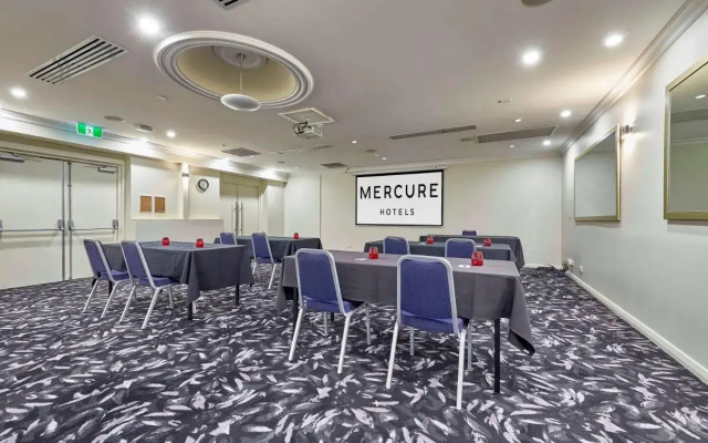 Mercure Perth On Hay