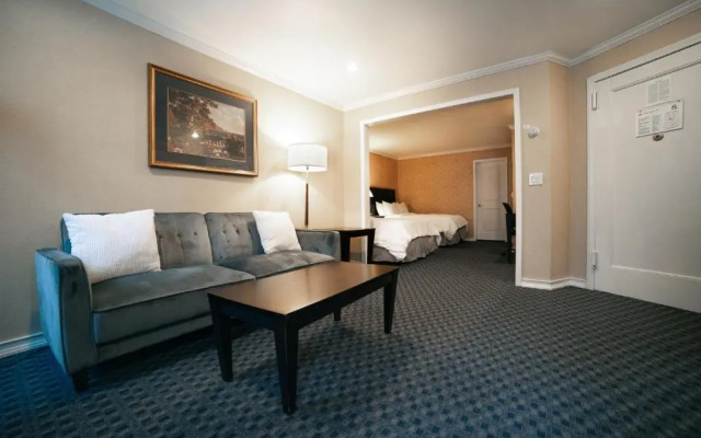 Hotel Stanford