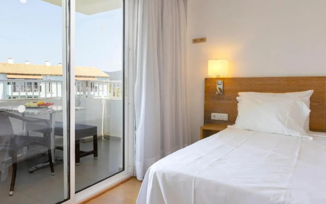 Hipotels Apartamentos Cala Bona