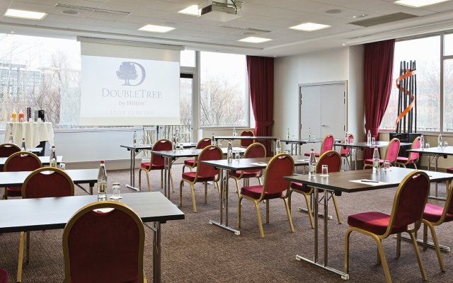 DoubleTree by Hilton Lyon Eurexpo & Spa