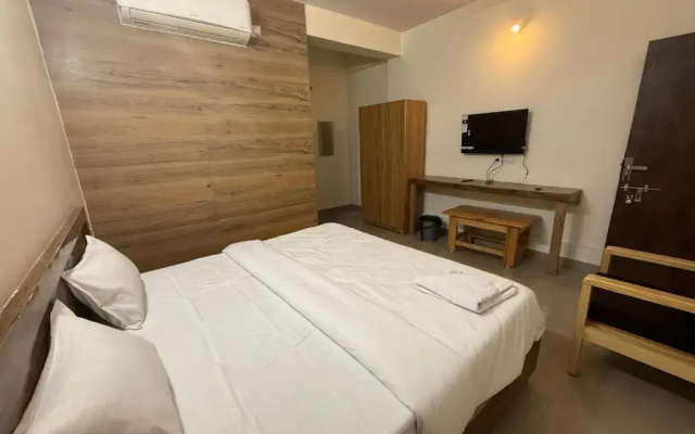 The Grand Serenity Hotel