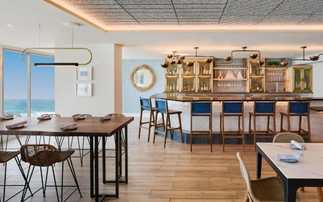 Отель Monterey Beach, A Tribute Portfolio