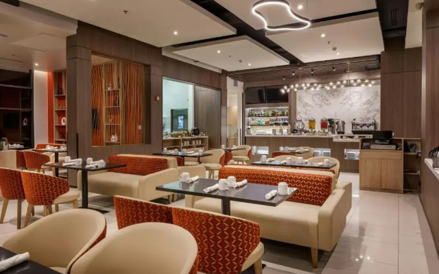Courtyard by Marriott Panama Metromall