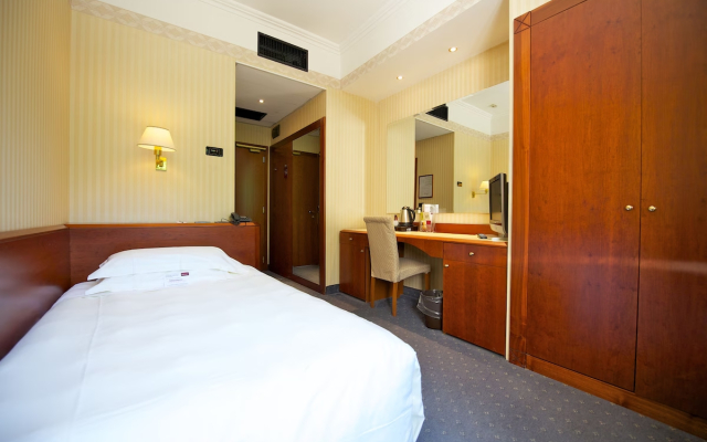 Mercure Astoria Reggio Emilia Hotel