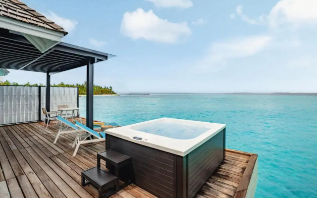 Nova Maldives At Vakarufalhi Island