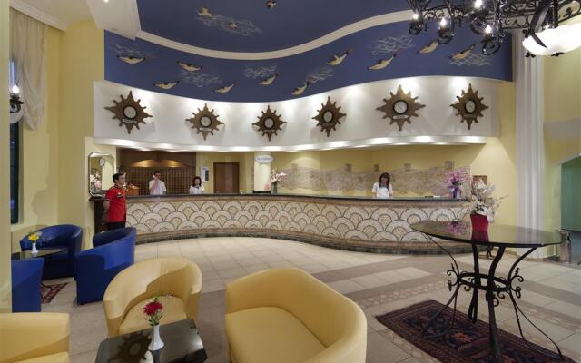 Sandy Beach Hotel - All Inclusive