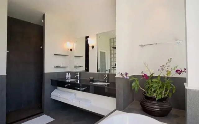 Phuket Apartment