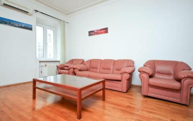 Апартаменты «Apartlux на Мерзляковском переулке»