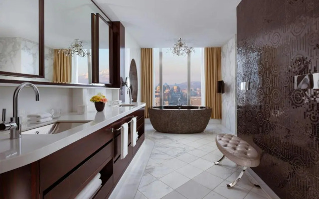 Отель The Ritz-carlton, Almaty